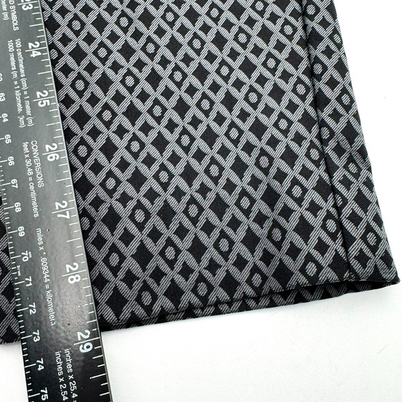 KRAZY LARRY NWT Women's 12 Gray Black Diamond Print Classic Pull-On Ankle Pants - Picture 10 of 10